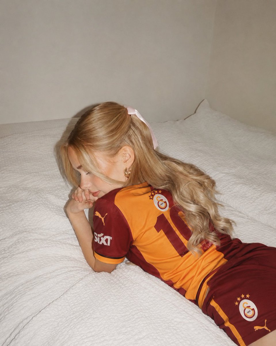 Tuanavcdc's tweet photo. Galatasaraylı olan? https://t.co/B5G6nkNTqL