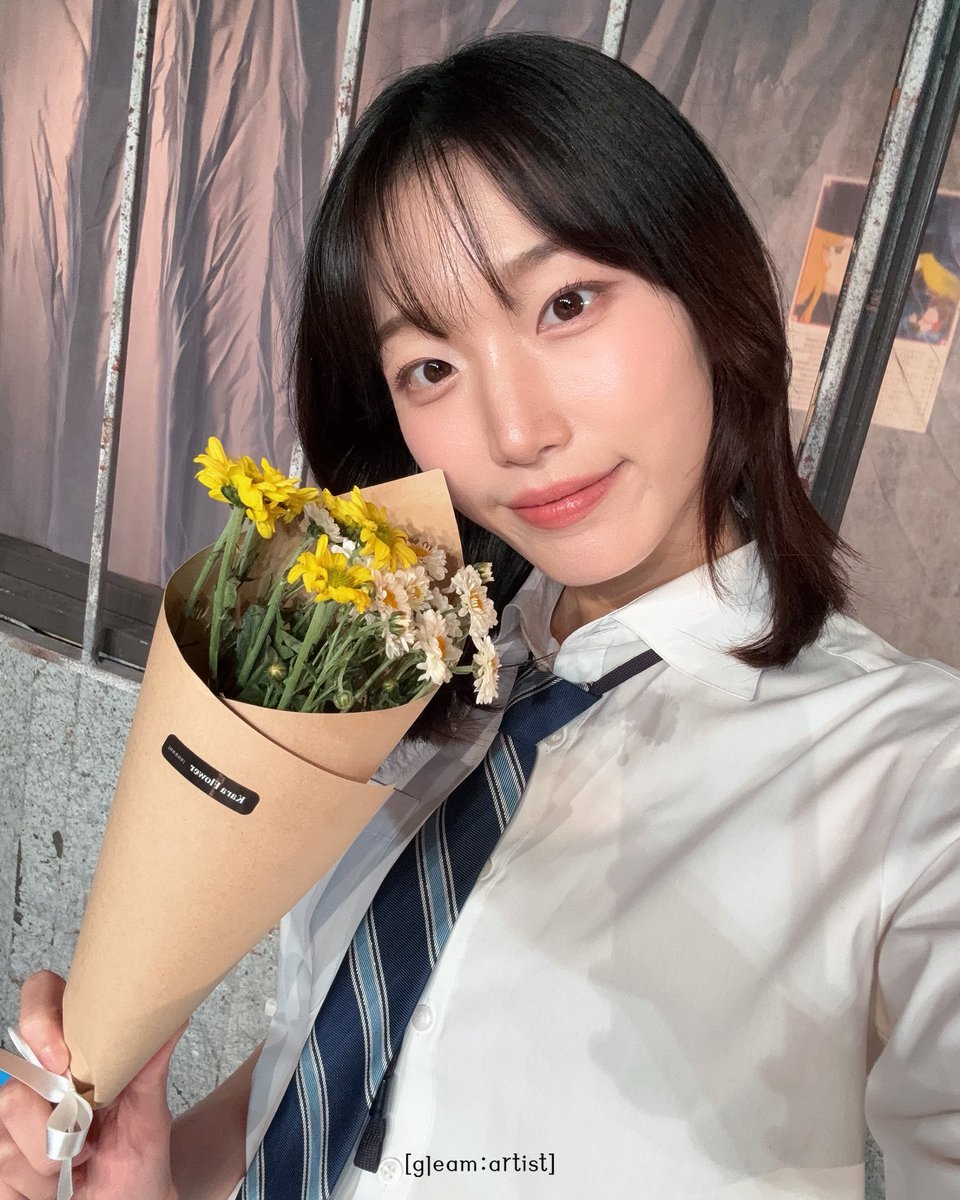 gleamartists's tweet photo. 📷 ɢᴏᴏᴅʙʏᴇ #김이후 
#연극 #쇄골에천사가잠들고있다 🪽

다케다 유우카 役 김이후 배우가
막공까지 잘 마쳤습니다💛

“또 반대로, 
언어의 힘을 믿으면 
우리는 언제든 만날 수 있어-!”

#GLEAMARTIST #KIMEEHOO https://t.co/kUv95FUgCI