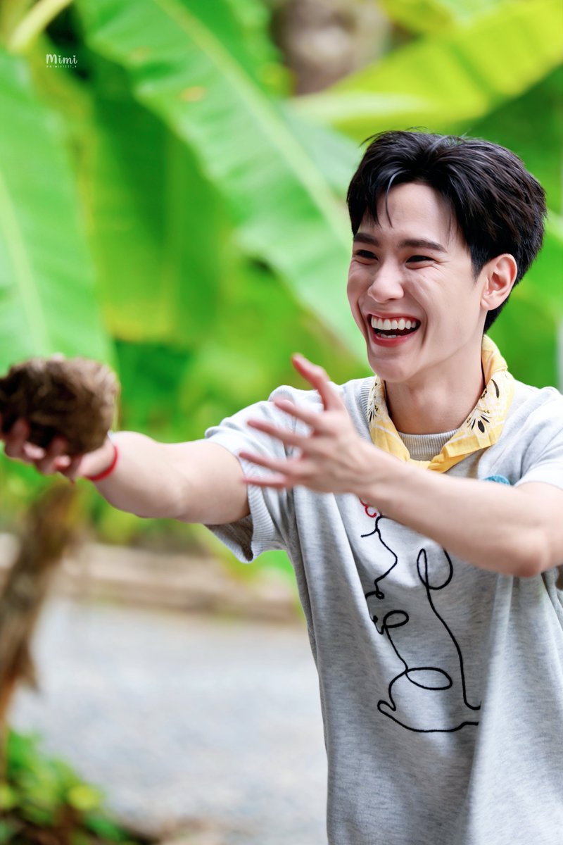 mimix1991_x's tweet photo. playful kid 🫳🏻🫳🏻

✨️ @jnnrrs 🌞

JUNIOR HAPPY TRIP DAY2

#ITSSKINxJuniorChiangMaiTrip
#ITSSKINxJunior
#junniorrs https://t.co/uwbtN8n2Nw