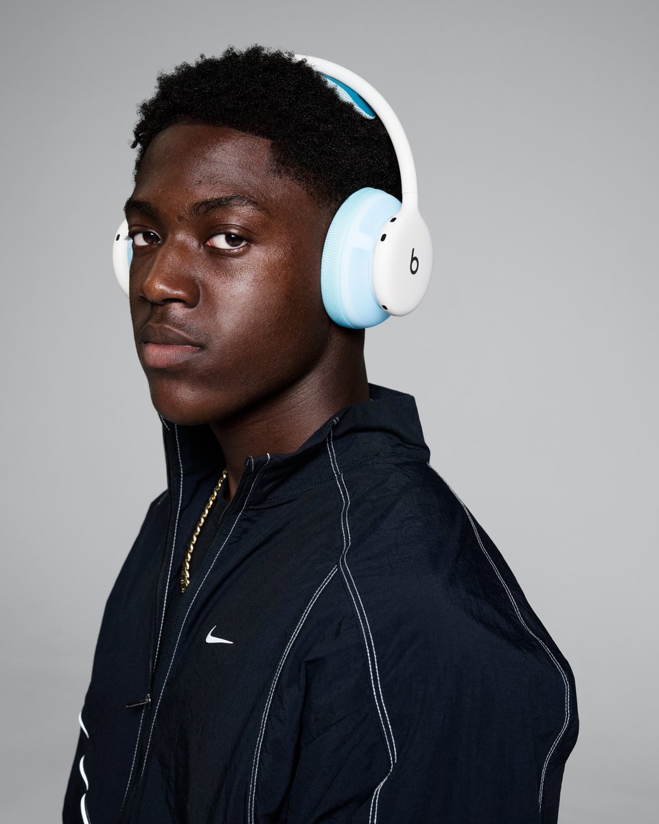 beatsbydre's tweet photo. Love a good plot twist. https://t.co/Oi9DtvD2fE