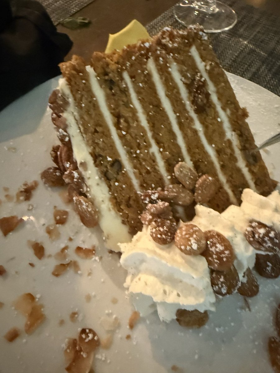 Min_Val_22's tweet photo. @CryptoLifer33 Don’t forget the Lobs-cargo, Carrot cake,  cheesecake and the Lambo exit! 🤗 https://t.co/1656JuVT8G