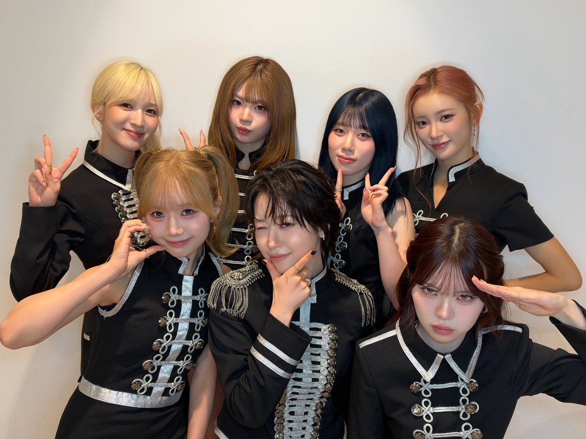 official__ME_I_'s tweet photo. 📸:⊹˚₊

ME:I 4TH SINGLE "花咲く道"
オンライン特典会

YOU:MEのみなさん
ありがとうございました💐

#ME_I_花咲く道
#ME_I #ミーアイ #미아이 https://t.co/exoIr2V6MM