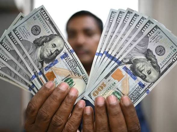 ValChibs's tweet photo. Zimbabwe’s mono-currency transition is not simply about circling a date on the calendar. The RBZ framework sets conditions first: low inflation, adequate reserves, exchange-rate stability, FX access, stronger ZiG demand and financial-sector stability. 

#RBZ
#Vision2030 https://t.co/iDelJ5OG5T