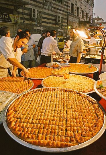 aseelswaid9's tweet photo. Syria Sweets https://t.co/lUl6g5NIRv