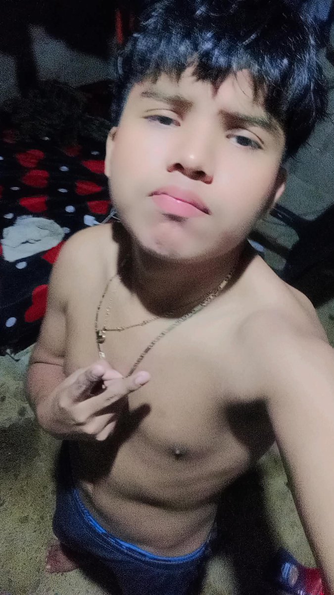 eliasmkop's tweet photo. Ni un hola 🥺 https://t.co/QjQvdPBPLh