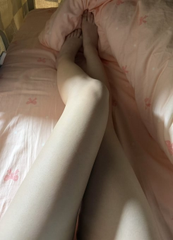 atul_smita's tweet photo. 30+少妇 寻长期搭子一个 要求：素质 干净 懂尊重  加分项：微胖有小肚子 谈吐素质 会做蛋炒饭  有边界感 讲卫生 会照顾别人的感受  拒绝：不喜欢邋遢和没边界感的人 同频比什么都重要。  符合要求的点个赞，留下坐标 私信我都会回 https://t.co/OLArWLVFQg