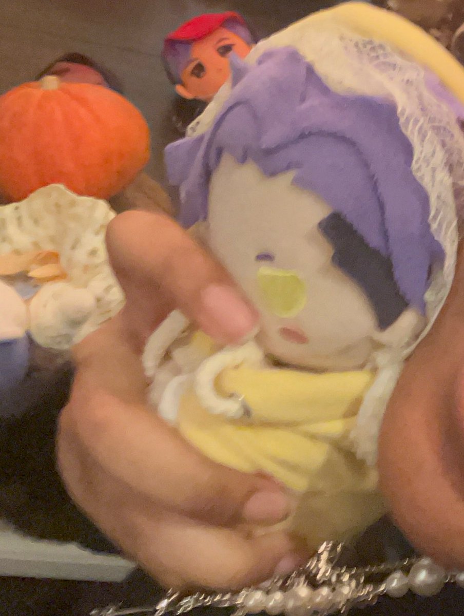 jubearist's tweet photo. im thankful to love you a year more, thank you for having me, thank you for showing me light, thank you for keeping me warm… thank you for allowing me to be further enchanted by and enamored with you… my favorite thing about me is that i found you… I love you so much!!!! https://t.co/gfSzvFKKHH