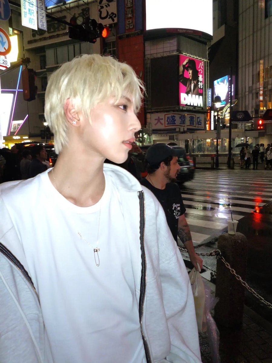 howss1_'s tweet photo. #존잘남돌 #존예남돌 https://t.co/50emMPogAo