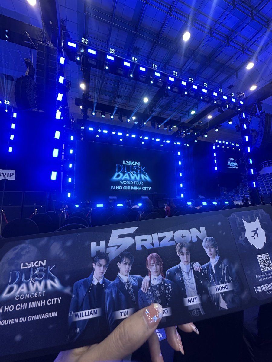 SweetShip's tweet photo. เข้ามาแล้ววววววว 🤩🤩🤩

ตื่นเต้นอ่าาาาาาาา ไม่เคยไซน์กะไลแคนมาก่อนเยย 

THE FINAL OF DUSK AND DAWN
#LYKNDuskAndDawnxHoChiMinhCity https://t.co/hxe0i6vACK