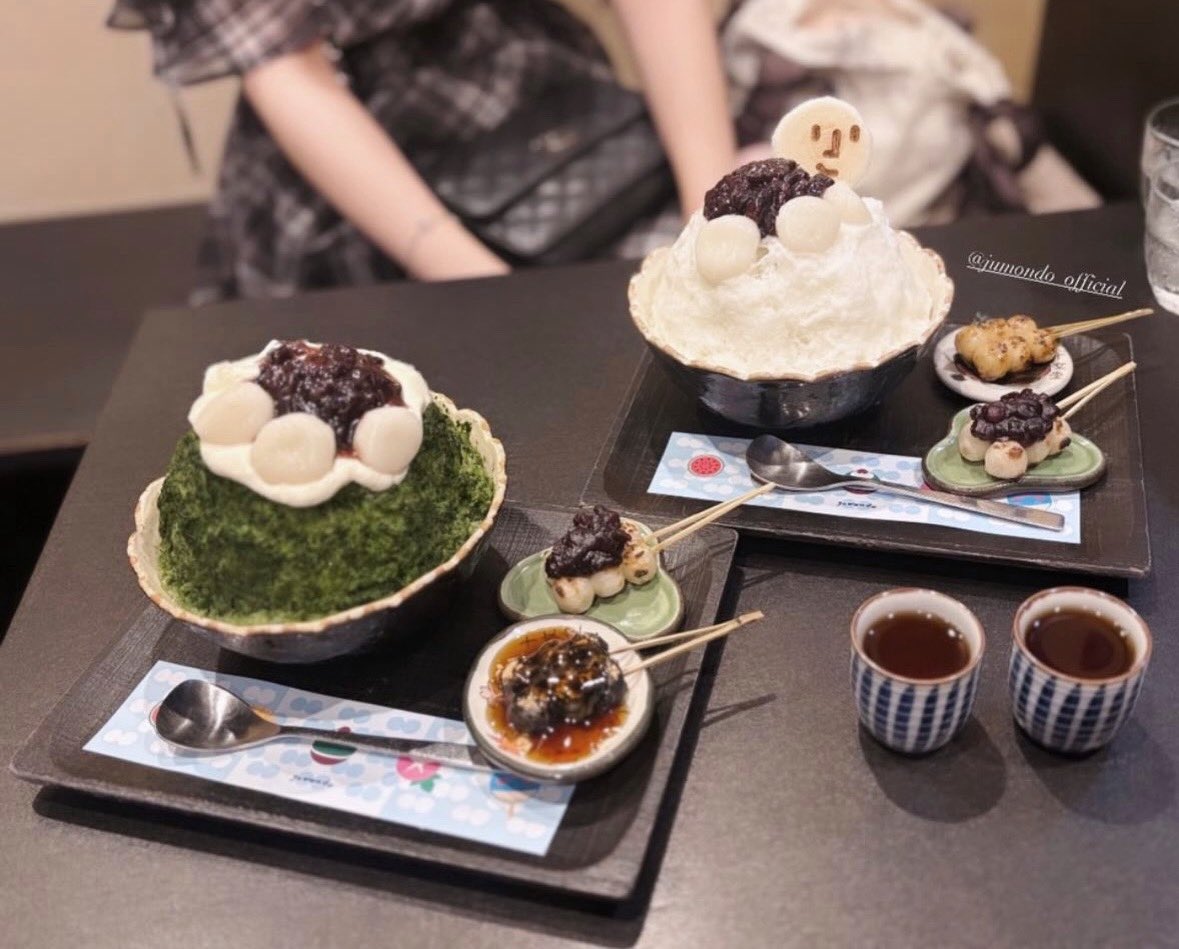 gfbz6_'s tweet photo. 京都のかき氷と肉まぶし美味しかった😽♡
📍炙り団子 十文堂
📍 肉まぶし専科 肉亭新 https://t.co/5LaE3F7Ca6