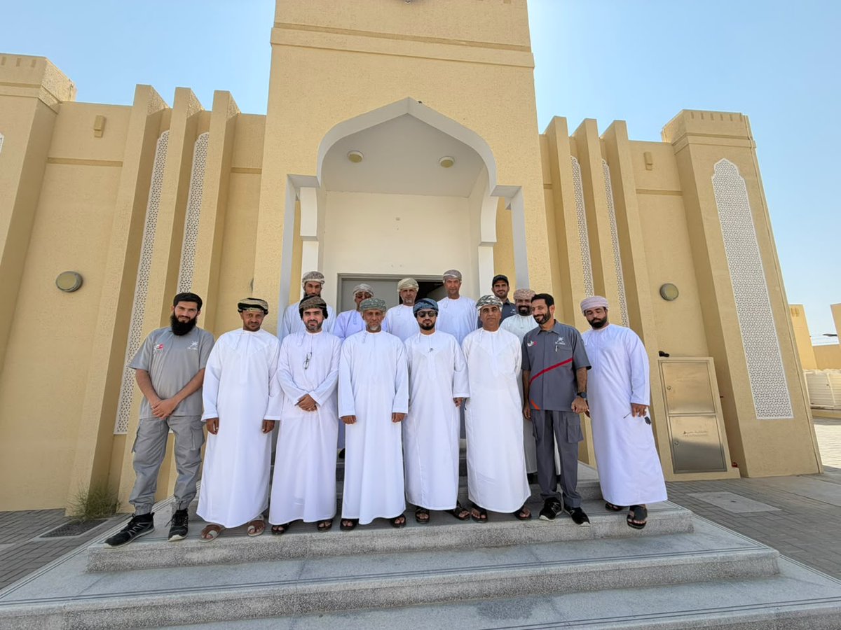 OmanEPress's tweet photo. افتُتحت صباح اليوم بولاية #السويق محطة الإرسال الإذاعي والتلفزيوني الرقمي الأرضي التابعة لـ #وزارة_الإعلام، ضمن مشروع رقمنة البث التلفزيوني الأرضي الهادف إلى تطوير البنية الأساسية للبث وتوسيع نطاق التغطية الرقمية في سلطنة عُمان.

تصوير: أحمد البريكي

#جريدة_عمان https://t.co/U6NyLZ60tj