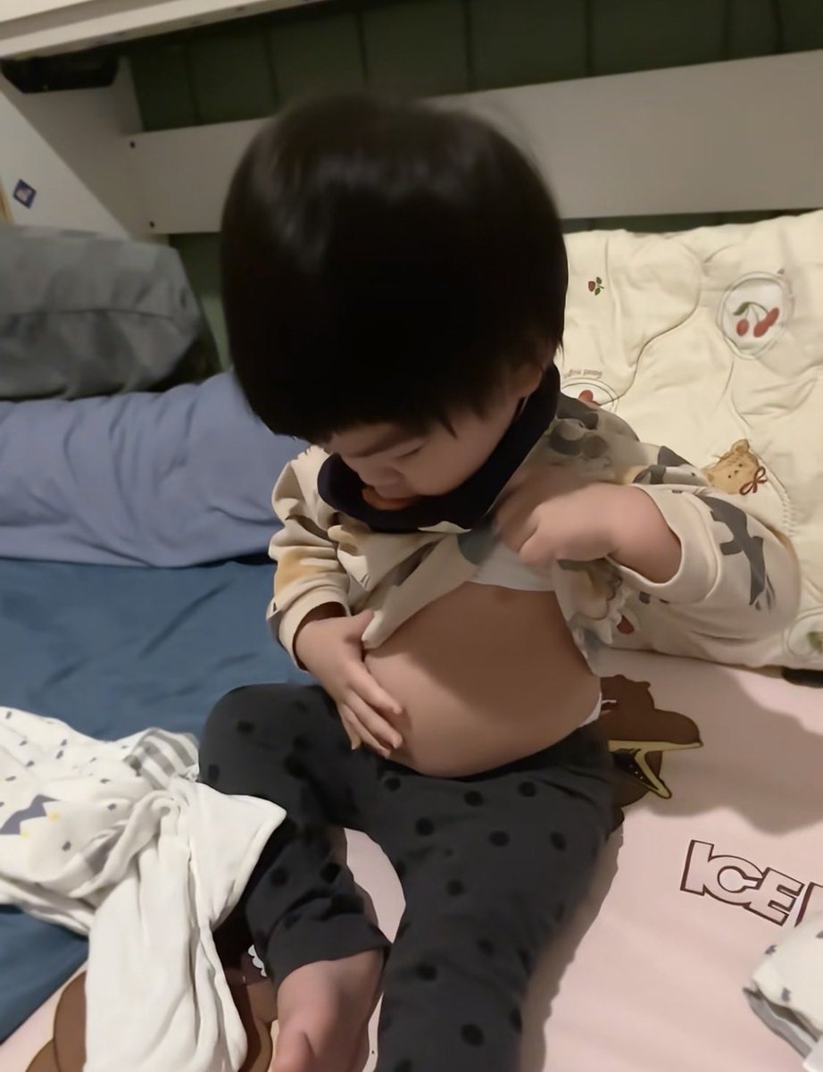 nadeariiiz's tweet photo. ทำไมเคเด้นเป็นเด็กที่ลุงได้ขนาดนี้ฟ้ะ5515522555555 https://t.co/ZAsvoGga5n