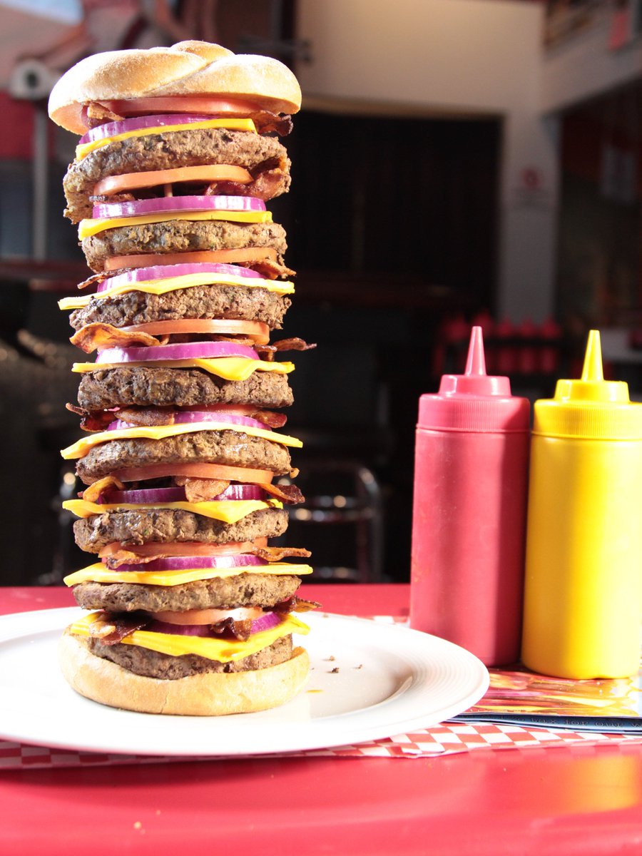 AnarchicPon3's tweet photo. It feels great to be American. Today I watched an airshow, talked shit about Isreal and now I'm going to fine dine on some American cuisine such as the octuple bypass burger from heart attack grill and the Dunkin Donuts iced beverage bucket. God bless 🇺🇸🦅 https://t.co/ZFZtvuxmKC