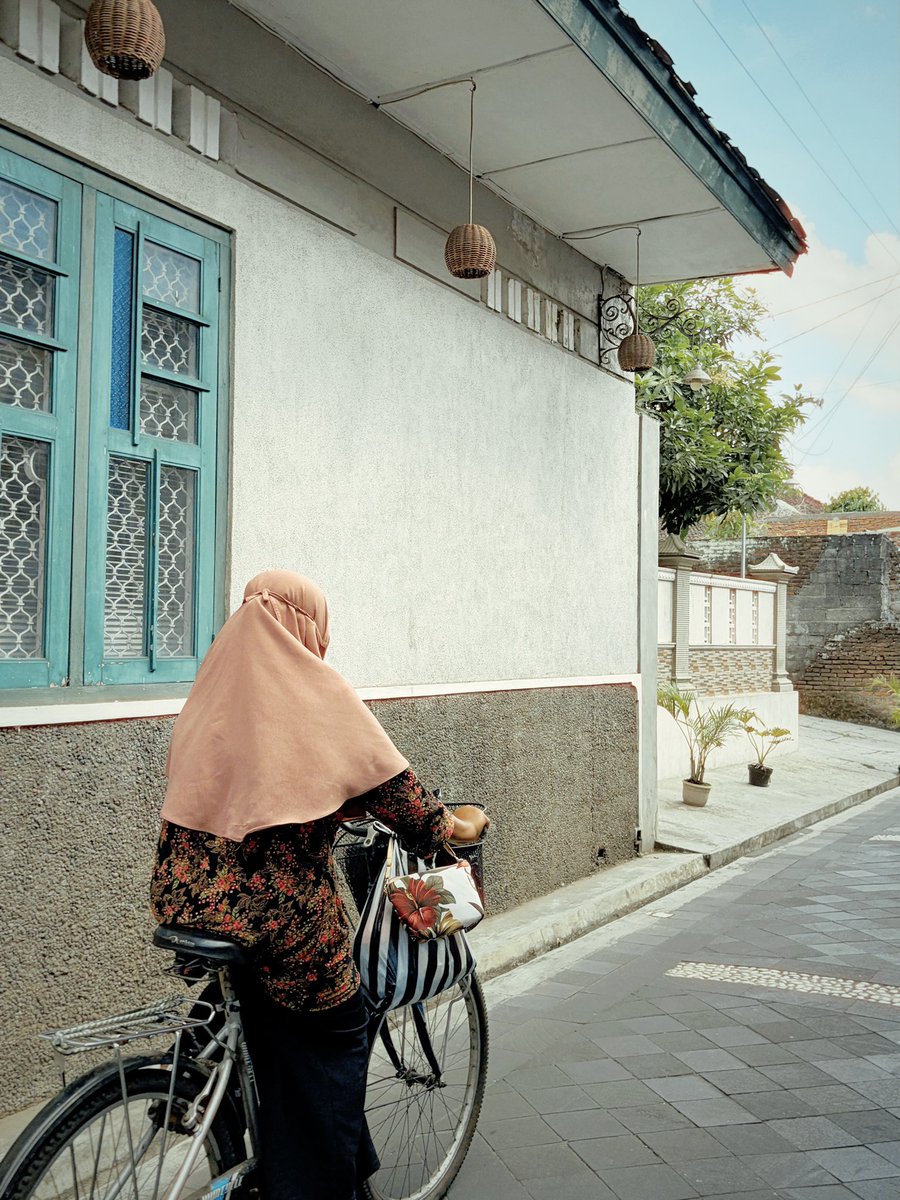 baedebleu's tweet photo. Jogja tapi bukan malioboroooo https://t.co/9BhqcaWvT7