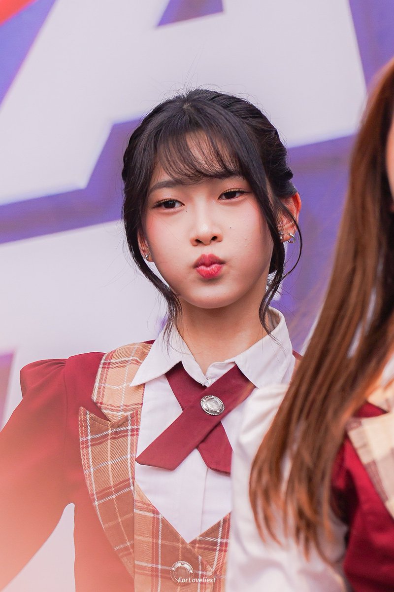 ForLoveliest's tweet photo. Manyun favoritku 😙❤️ @M_OlineJKT48 https://t.co/LzqZ3wdy79