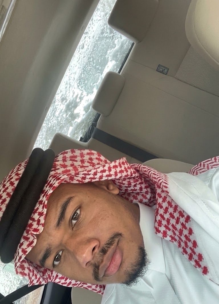uetll's tweet photo. دواااام وسط الثلوج❄️❄️❄️❄️🤍🤍 https://t.co/nPszVfaPQM