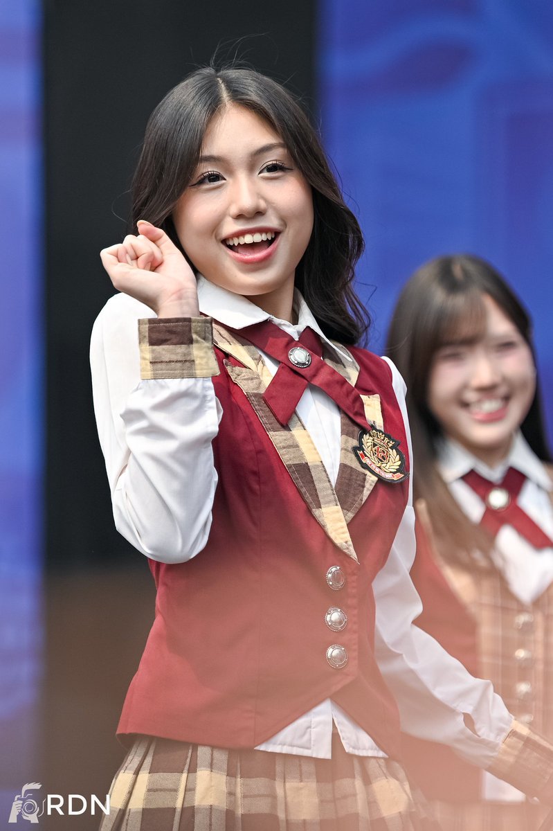 repii_michiee's tweet photo. center kita loh yaa CAKEP BGTTT 😭🫶🏻

sumber fto: @InfoDemichi @RDNADN https://t.co/BzwO1KqCSl