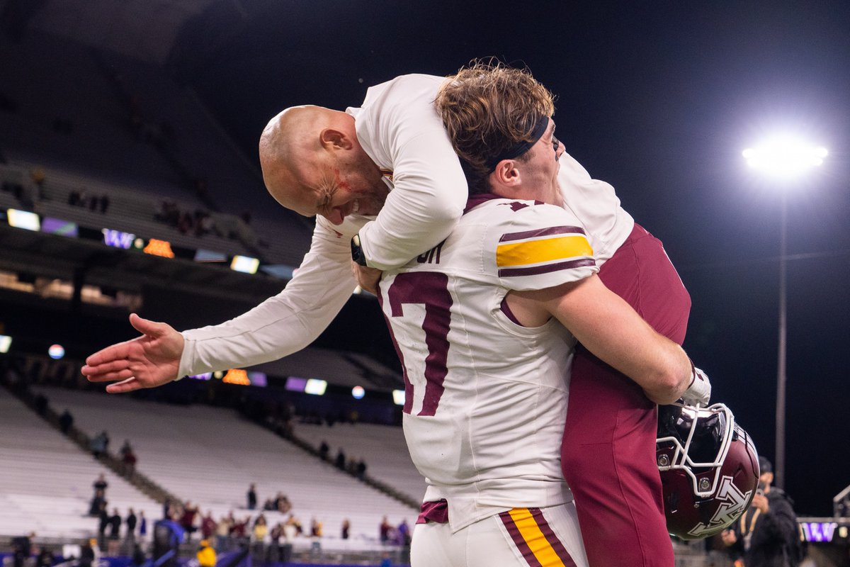 GopherFootball tweet picture