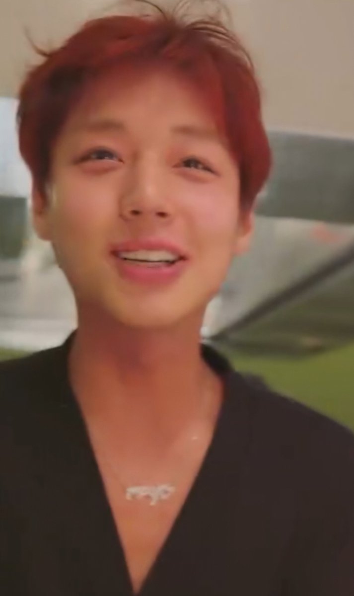 yeongoigu's tweet photo. So jihoon always gets so red whenever he drinking https://t.co/oTlUNUHgVD