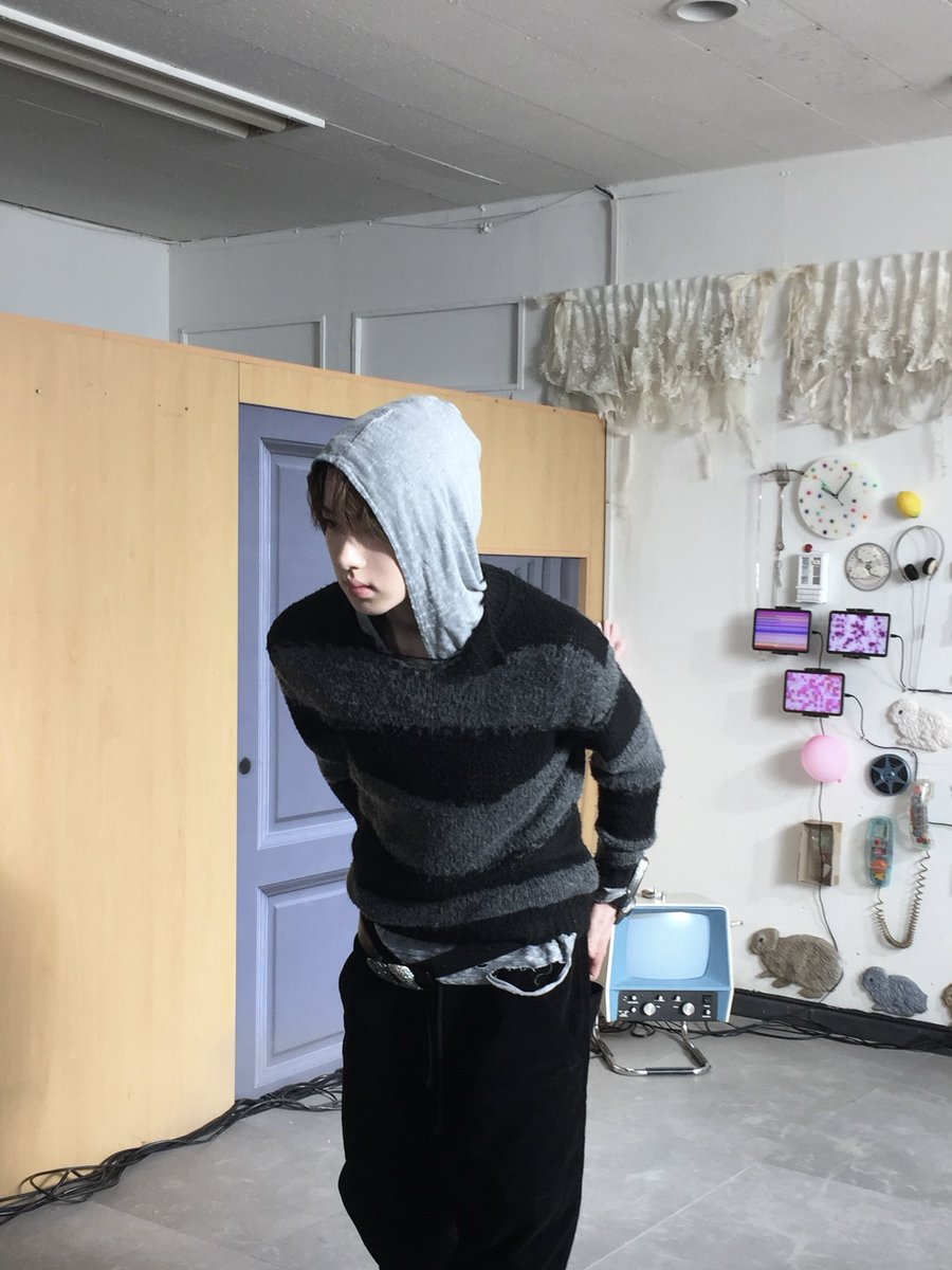 nctwishofficial's tweet photo. 𝗜'𝗺 𝗰𝗼𝗻𝗳𝘂𝘀𝗲𝗱

EVERYTHING, ALL AT ONCE, NEO
https://t.co/LrMbZwt0Ol 

#RIKU #SAKUYA
#리쿠 #사쿠야
#リク #サクヤ
#NCTWISH #ISPY
#NCTWISH_ISPY
#NCT_10TH_ANNIVERSARY https://t.co/0bKr1wz0Ia