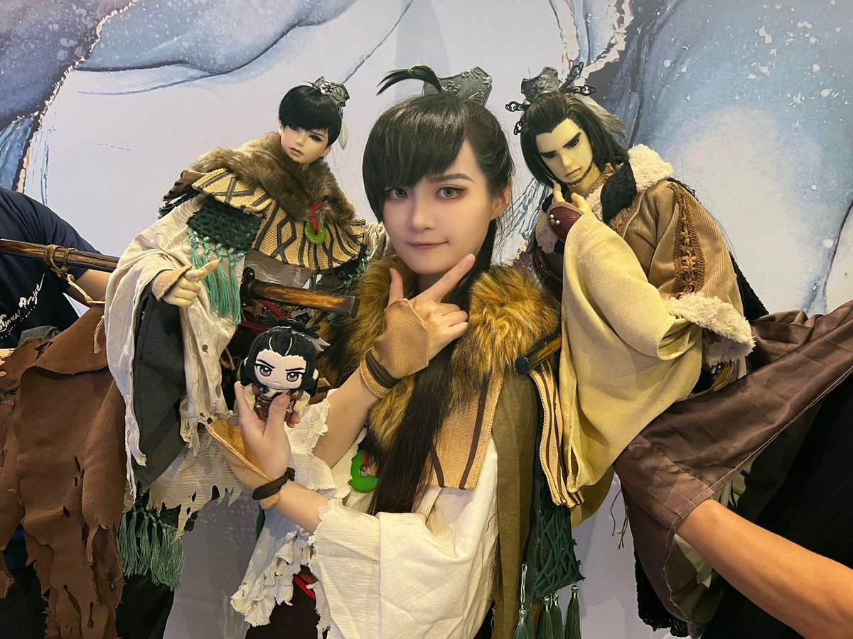 Quilldren0514's tweet photo. 昨天好開心🥰
少游的臉好小好可愛🥺
終於見到會動的少游了😍
少游超活潑、殤叔超帥氣✨
好期待下一次的合影活動 https://t.co/bST1BNtZDq