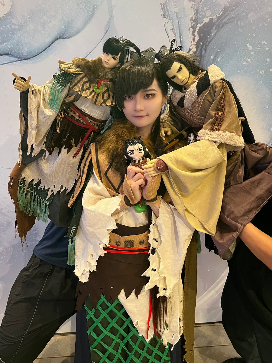 Quilldren0514's tweet photo. 昨天好開心🥰
少游的臉好小好可愛🥺
終於見到會動的少游了😍
少游超活潑、殤叔超帥氣✨
好期待下一次的合影活動 https://t.co/bST1BNtZDq
