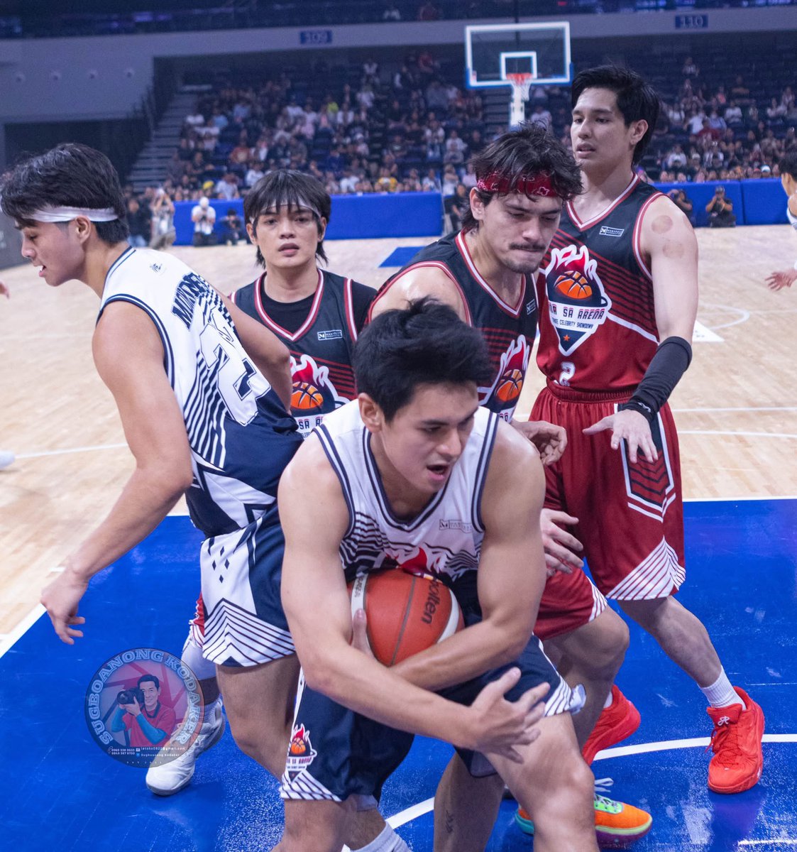 dusbisaya_'s tweet photo. ang maskels 😭 pero sanaol nalang sa bola 😅 https://t.co/JSJedeMOD8
