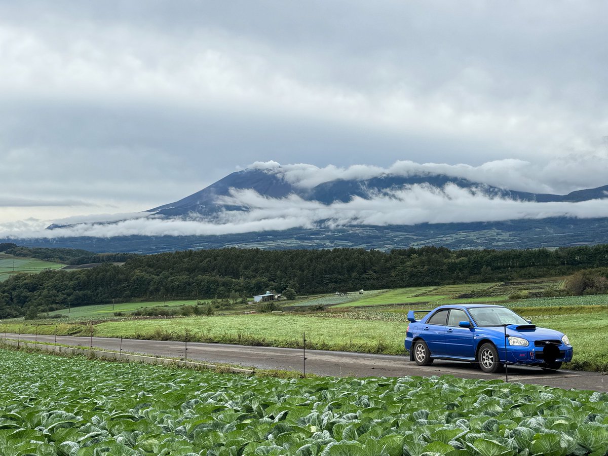 Rui_555's tweet photo. 明るいうちに洗車した
明日☂️だけど https://t.co/B5yzUWStUj