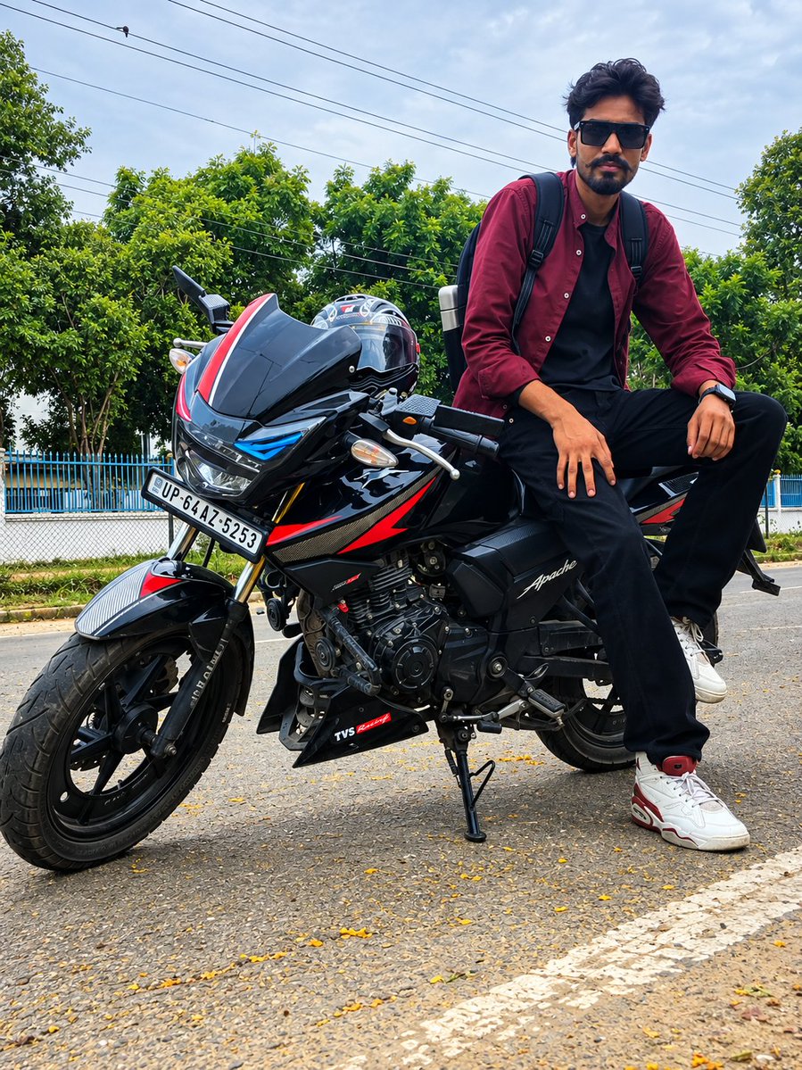 BhagwaSquad's tweet photo. 🚨इतना साथ दो की मामला— सोनभद्र पुलिस तक पहुंचे🚨

आयुष मौर्य, भगवान श्री राम जी पर अभद्र एवं अपमानजनक टिप्पणी कर रहा है जो हिंदुओं के लिए असहनीय है😡

Hello @sonbhadrapolice कृपया उक्त युवक को तत्काल गिरफ्तार कर कड़ी कार्यवाही सुनिश्चित करें
@Uppolice @dgpup @CMOfficeUP @UPGovt @adgzonevaranasi @digmirzapur @cyberpolice_up

💬आरोपी की सम्पूर्ण जानकारी के लिए हमे DM करें