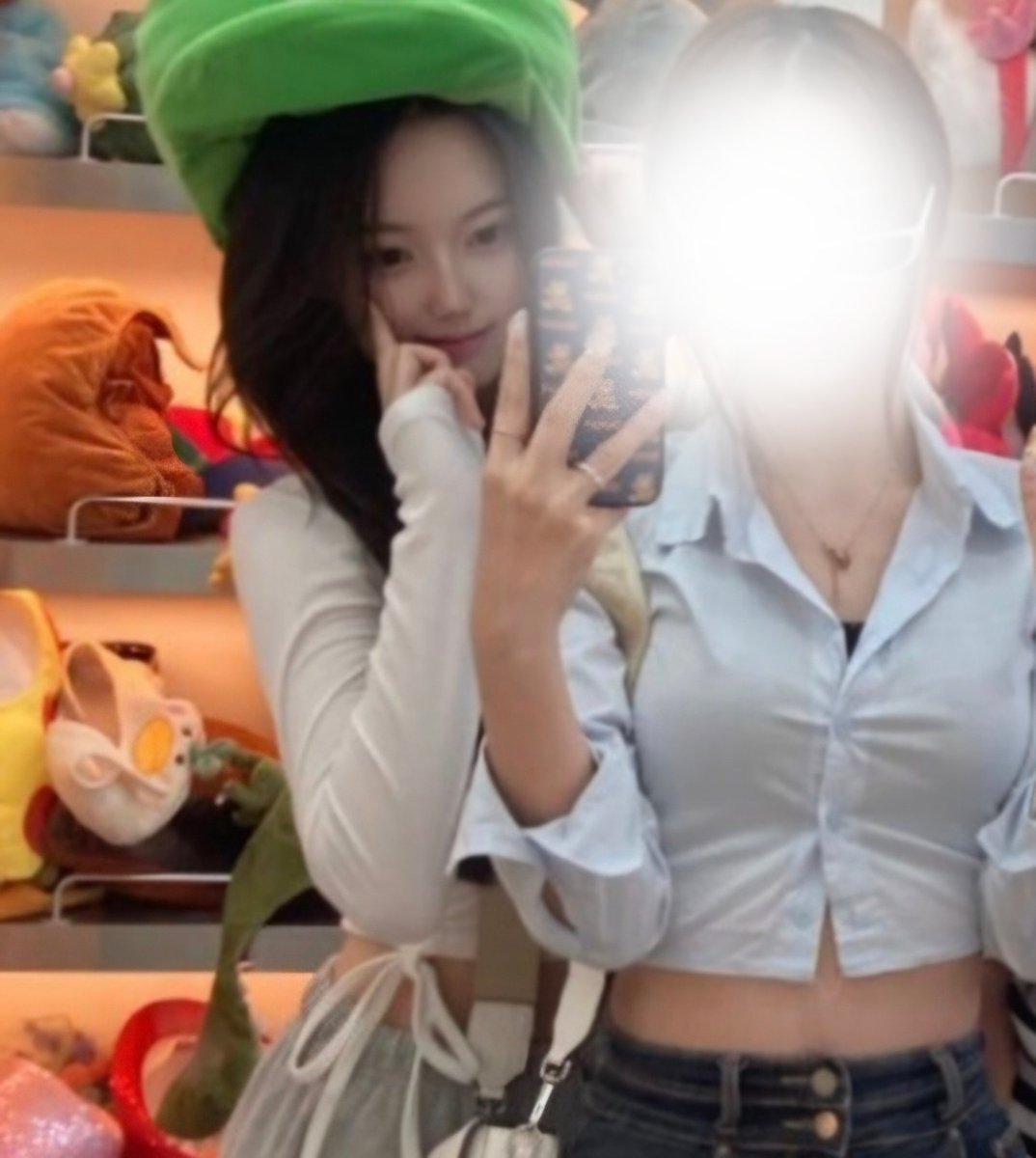 jiin_museum's tweet photo. 08 양채원 https://t.co/x7ZvddospN