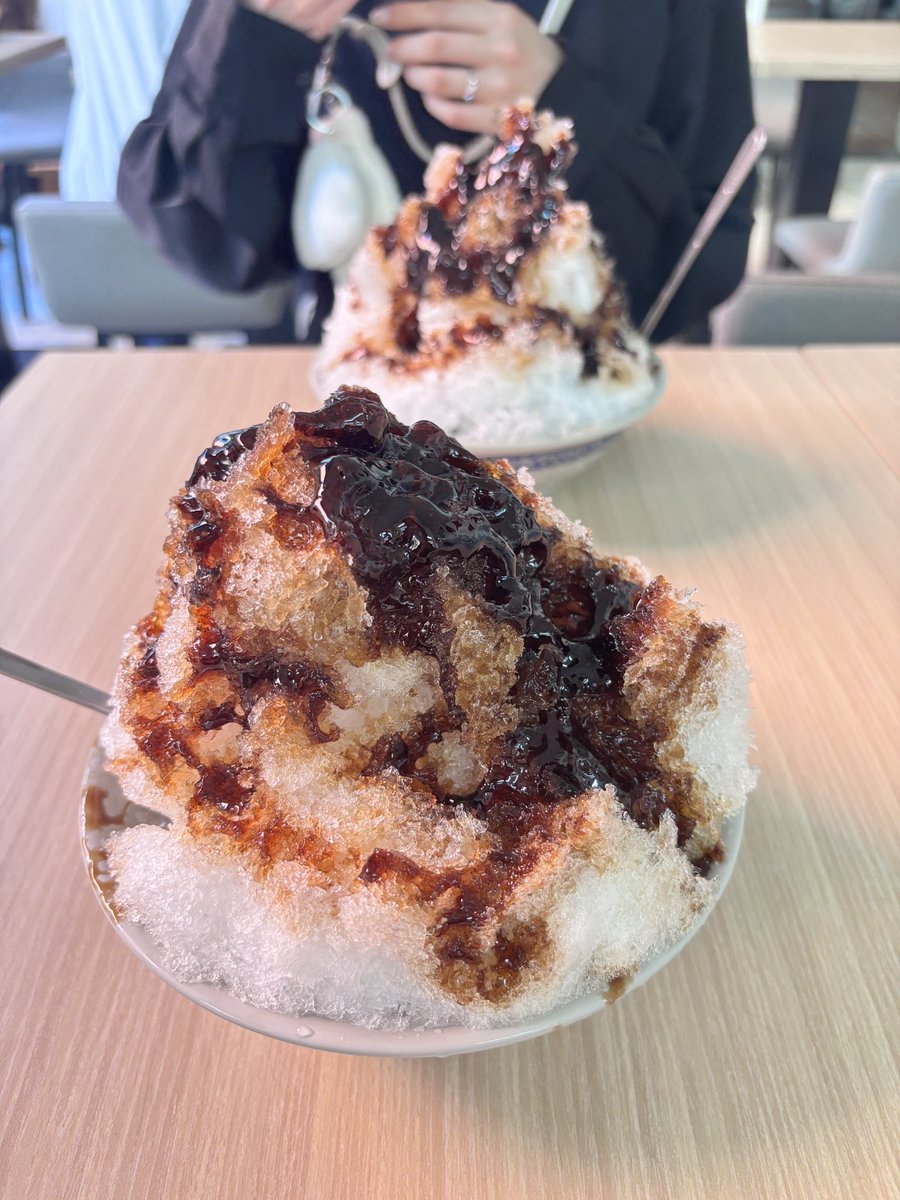DiNo871126's tweet photo. かき氷🍧 https://t.co/XuHZ6KGbk9