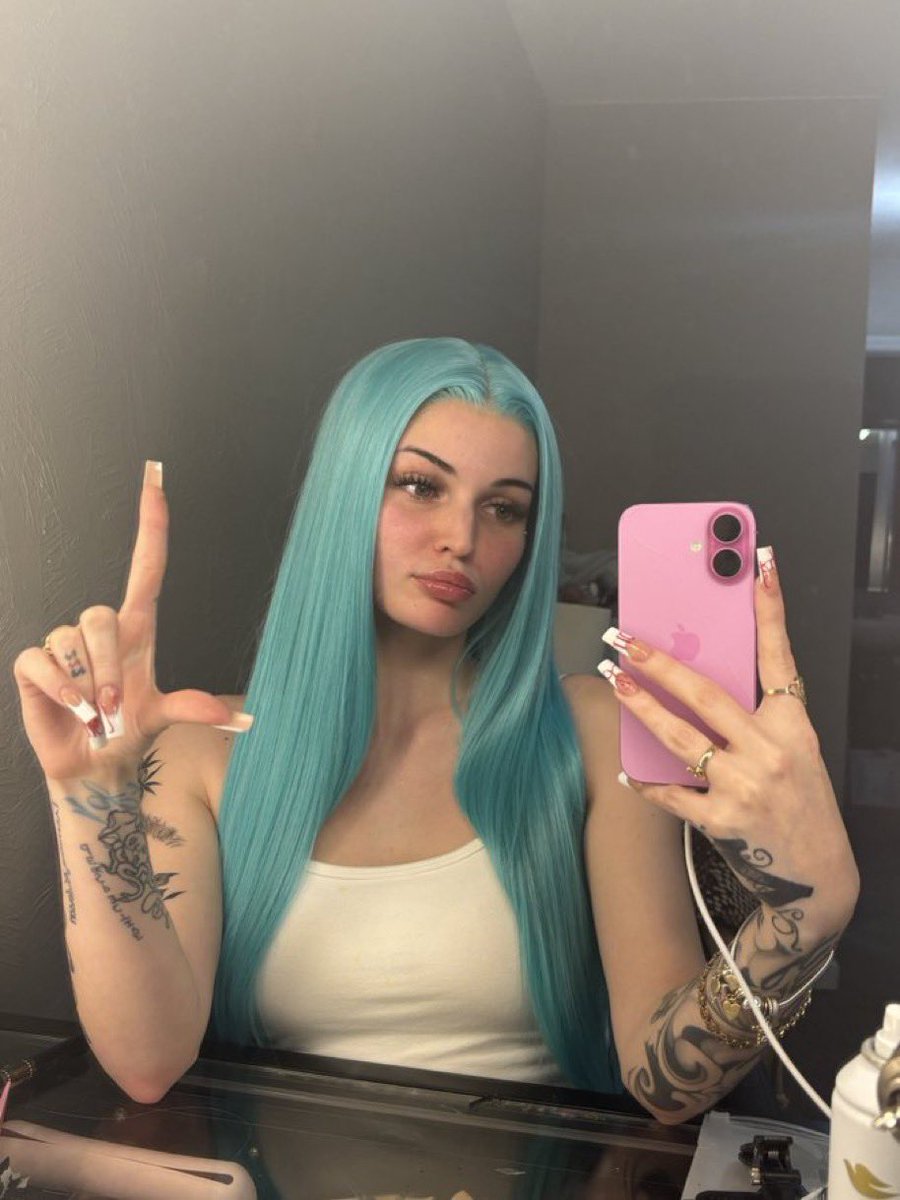 goddess_bella86's tweet photo. You don’t need to keep up the act around me… she might not know how weak and subby you really are, but I do, and I’m gonna treat you like the desperate lil simp you try so hard to pretend you’re not 🍭 https://t.co/83KP5JEjlG