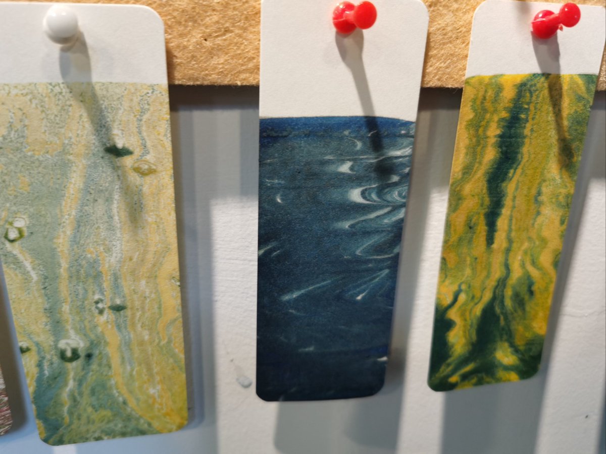 hungquinn67652's tweet photo. Decluttering old stuff this weekend! Donate what you don’t use, turn vintage finds into small decor. Less clutter, more joy. https://t.co/qNdvuPR7aq