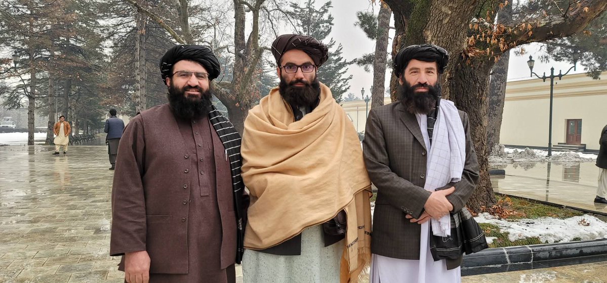 ArifullahMusa's tweet photo. فرهنګي شخصيتونه..🥰 https://t.co/v9xTlDWxEB