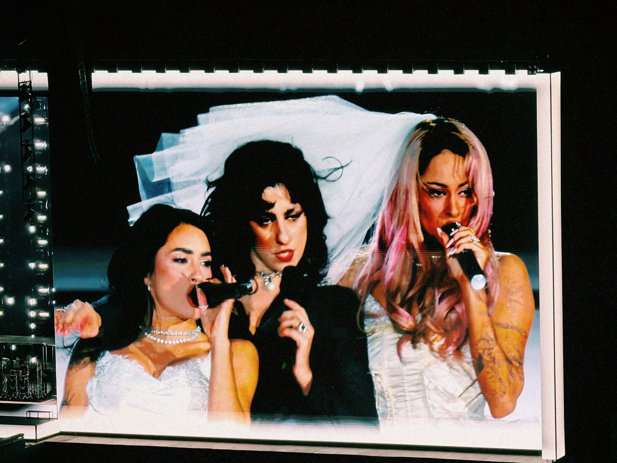 Florfed's tweet photo. pop icon S https://t.co/0rAkbDc46F