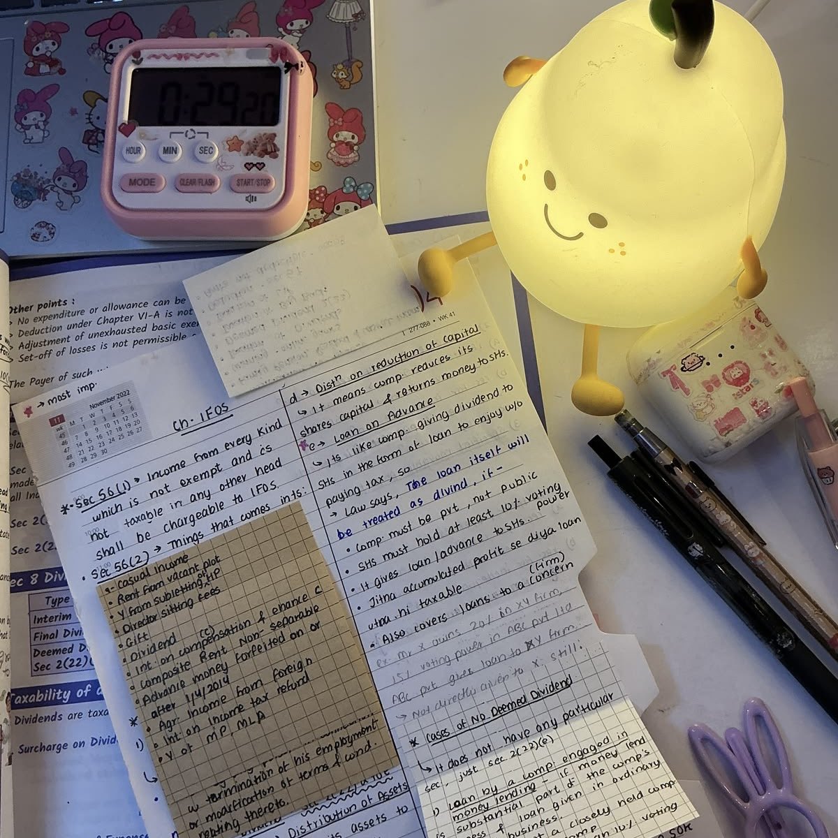 sunaksesfics's tweet photo. study buddy, a #sunsun few tweets au wherein hindi makafocus si sai (ksn) sa cpale review niya kasi wala siyang study buddy so he tried looking for one!

note: made this for my friendship na nagrreview for cpale niya. sana makahanap ka na ng true love mo—ay mali! sana makapasa ikaw! aja aja aja! hanap tayo study bud mo 🤣🤣🤣