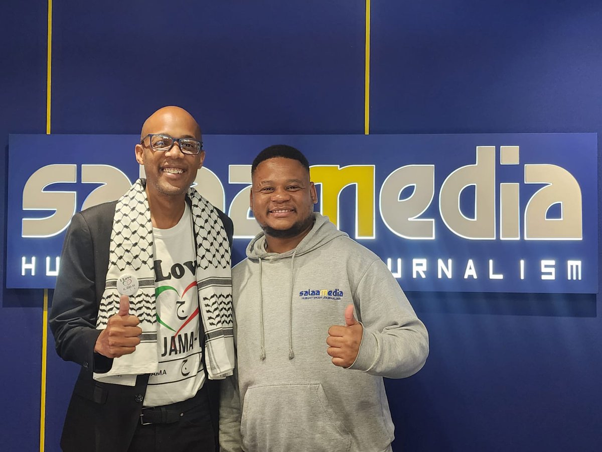 Aljama_ah's tweet photo. 📺 Al Jama-ah supporting mayoral candidate Ashley Mama at various media debates, engaging with key issues and sharing his vision for the community.
#AlJamaAh #AshleyMama #MediaDebates #CommunityEngagement https://t.co/mutzrWVAf1