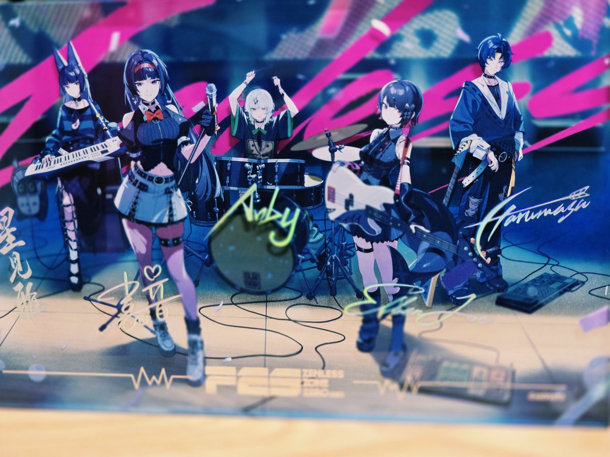 jima_poke0909's tweet photo. ゼンゼロ写真部キャンペーンのアクリルパネル届いた！キャラのイメージぴったりなサインもお洒落⸒⸒⸜( ˶'ᵕ'˶)⸝ https://t.co/XjrK80EYeT