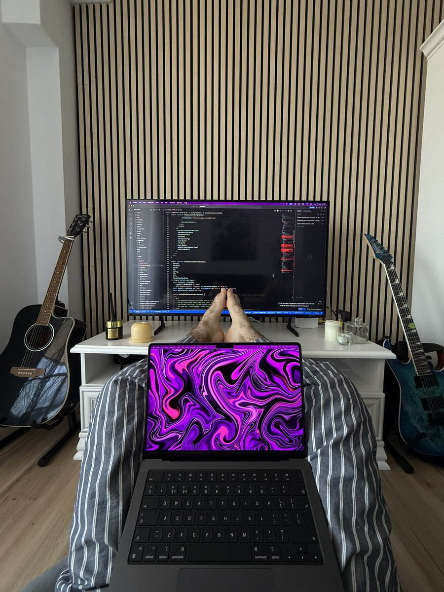 vikpurice's tweet photo. Rate my setup from 1 to 10 https://t.co/ohvZeJ5Syb