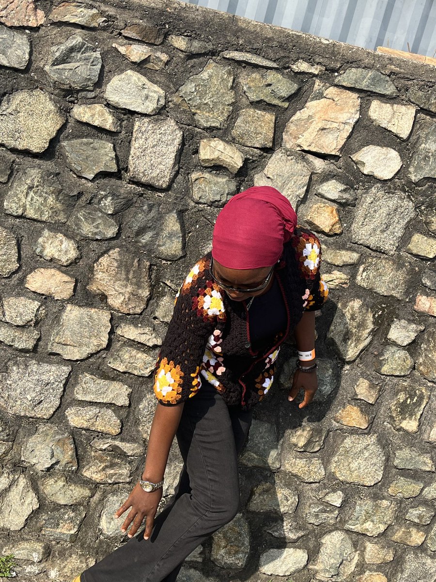 ms_wiqoya's tweet photo. Went outside and made history 😂 51,000+  of us at the Black Market movie event 🥹 And yes, I made my crochet shirt too. 🧶❤️ DM me if you want yours! #Blackmarket #crochet #CrochetNigeria https://t.co/U96SKHFRuL