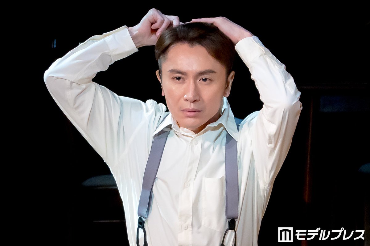 modelpress's tweet photo. 【写真追加】SUPER EIGHT安田章大
茨城弁に挑戦「不思議な言葉でした」💭

メンバー丸山隆平とは「『初日やねぇ』『ファイトやでぇ』『体気をつけやぁ』って、労り合いました」

📷️『髪結いの亭主』プレスコール写真多数
https://t.co/wRvz0twKum https://t.co/zogqDXdzMc