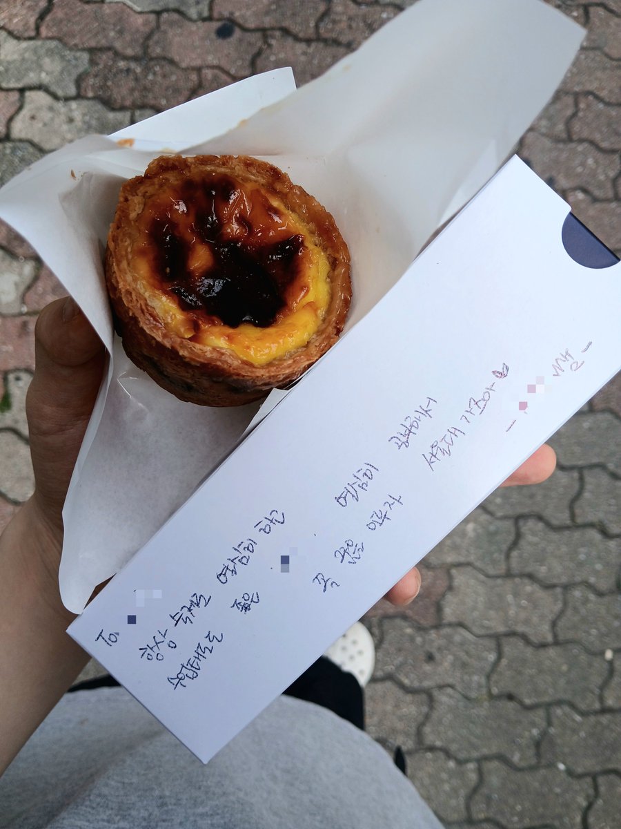 rxwx3n's tweet photo. 수학학원 종강햇어요
추구미: 성적은 안나와도 숙제는 다 해가는 성실한 어린이💥성공 https://t.co/cXASUEJ8he