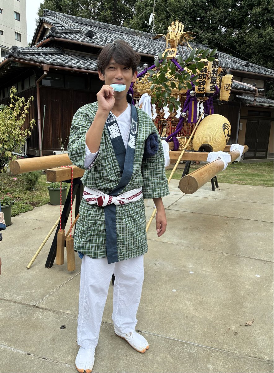 m_mochizuki3's tweet photo. 神明神社（千歳船橋）→六所神社（野毛）
→神明神社

毎週、お祭りハシゴがしばらく続きます。
今日は、岡川区議と(^^) https://t.co/80hghxTrDP