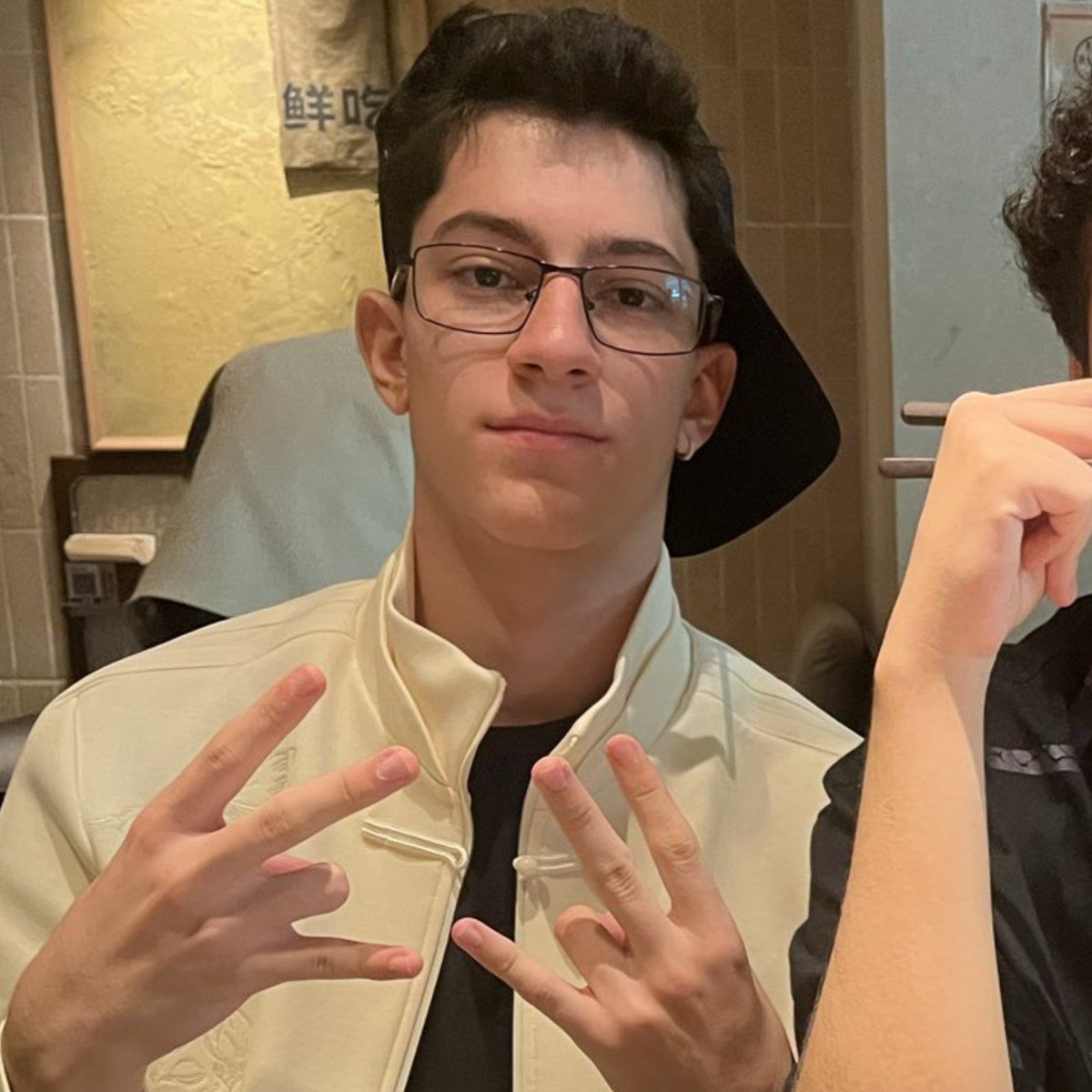 loudgiselle's tweet photo. não é atoa que o nome dele é enzo https://t.co/rdHfTr2tB7