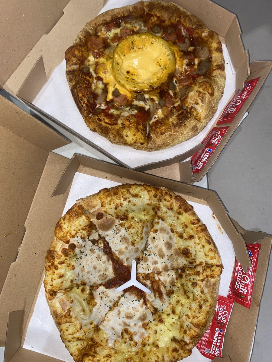 sheinfpdiary's tweet photo. 🍕 https://t.co/wsnXCJFaUI