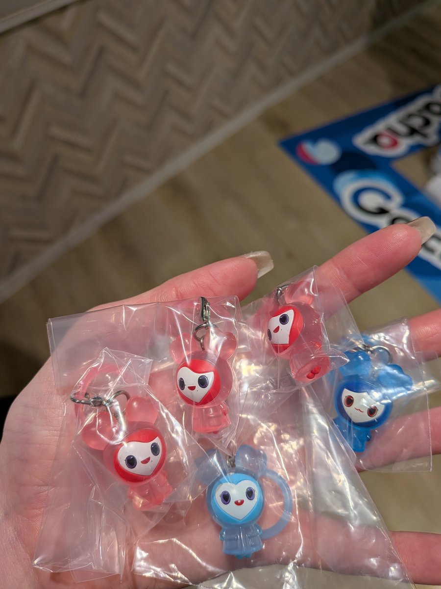 memechan8pink's tweet photo. TWICE LOVELYS めじるしアクセサリー
交換 ガチャガチャ
 
譲→写真参考

求→ミナ≫モモ>買取もしくはマイメロめじるしチャーム

大阪市内手渡しのみ希望です
お気軽にお声掛けください🙇‍♀️ https://t.co/zOSqJHfbCQ