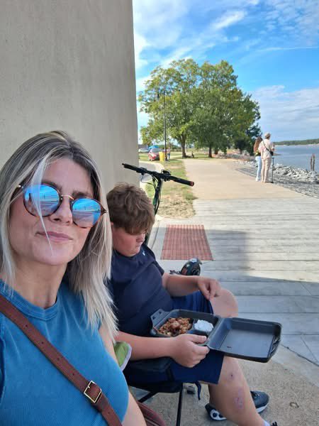 SarahMarshm's tweet photo. Me and Kody had an Amazing time at the BBQ Festival!   Record setting year... Booths were running out of food and product to sell which was great to see!!! We carried some chairs to take in the views for a few hours!  Well I did.... Kody rode his Scooter...  🛴 https://t.co/nyPJbViVuG