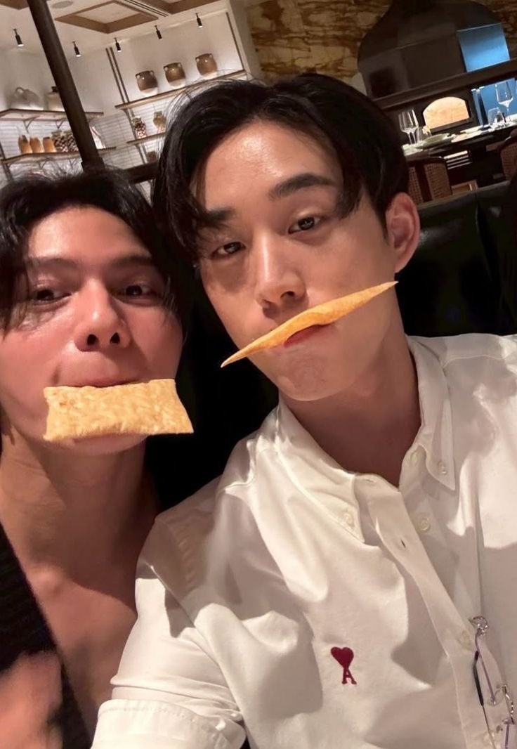 ts0nfn's tweet photo. พ่อเราก็แบบนี้เลย happy wife happy life https://t.co/gs0QCWVOID
