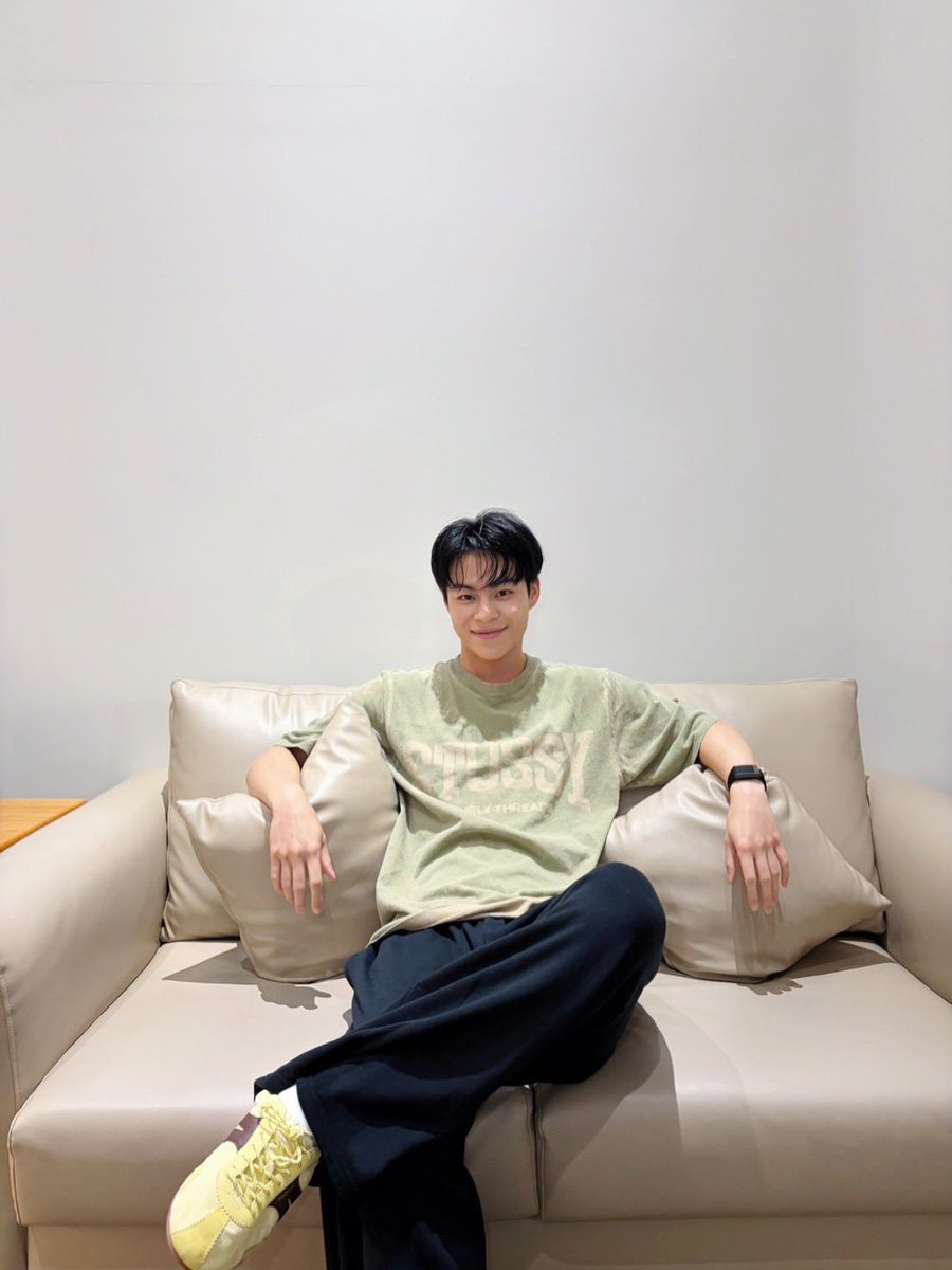 TEAMMARCKRIS's tweet photo. 📢🔔

SOCIAL UPDATE 
[On Instagram @ guitang.wellness]

Thank you K. @ marckris.busofficial for trusting us with your health and wellness 🤎

#️⃣#️⃣#️⃣
#MARCKRIS
#BUSbecauseofyouishine https://t.co/7NuAmH3WWv
