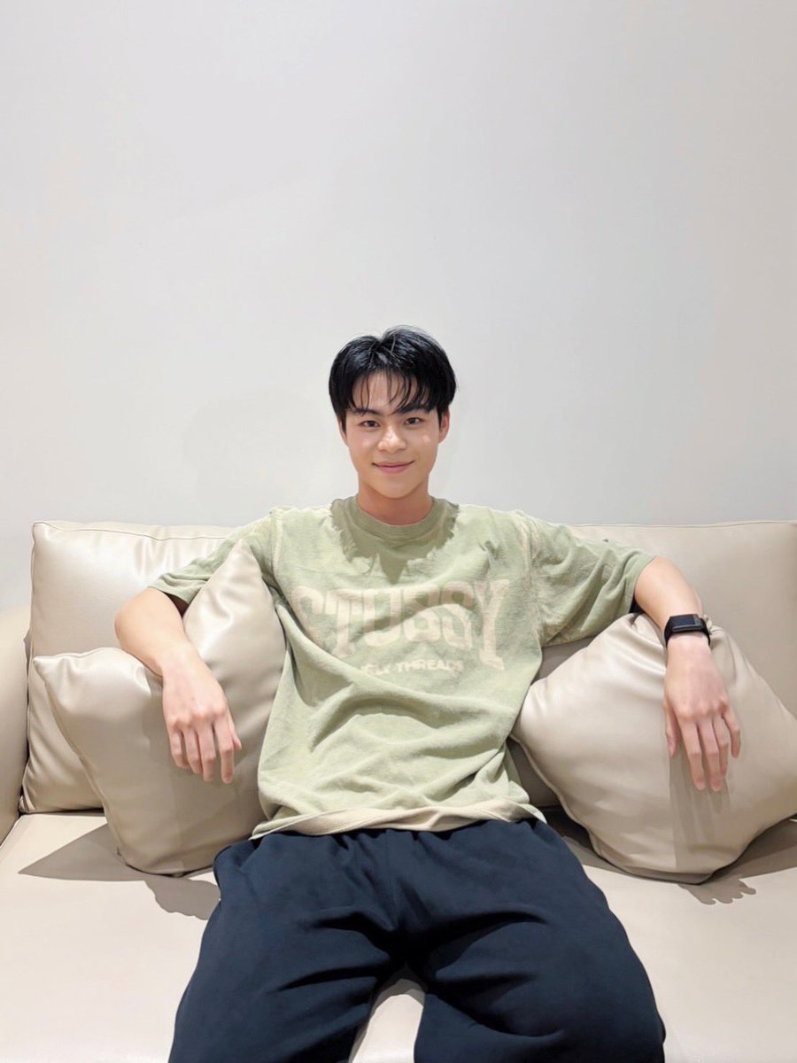 TEAMMARCKRIS's tweet photo. 📢🔔

SOCIAL UPDATE 
[On Instagram @ guitang.wellness]

Thank you K. @ marckris.busofficial for trusting us with your health and wellness 🤎

#️⃣#️⃣#️⃣
#MARCKRIS
#BUSbecauseofyouishine https://t.co/7NuAmH3WWv